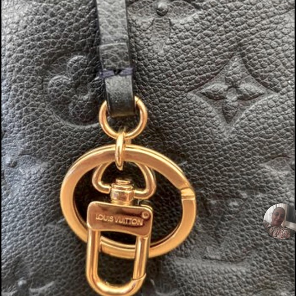 Authentic Louis Vuitton Artsy Navy Monogram (Rare) - Picture 4 of 10